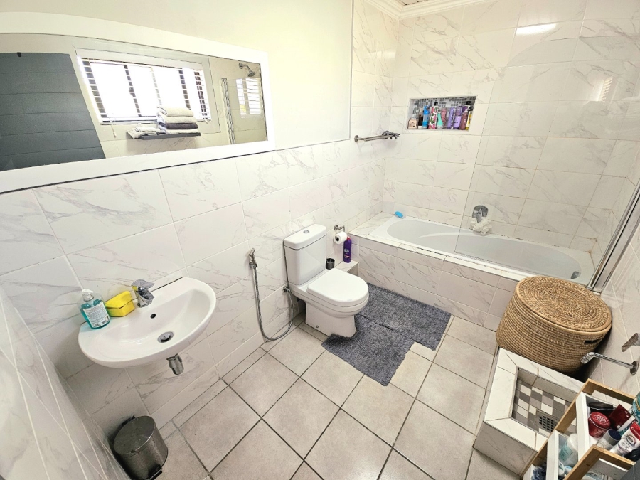 Commercial Property for Sale in Heather Park Western Cape